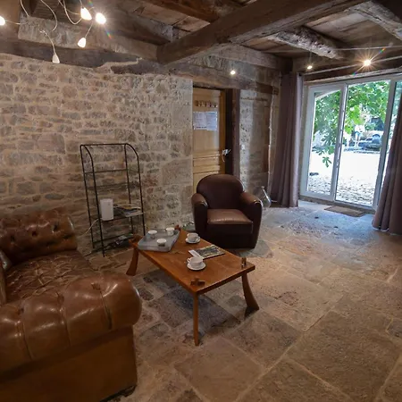 Couette-café Le Clos Du Barry Sévérac-lʼÉglise