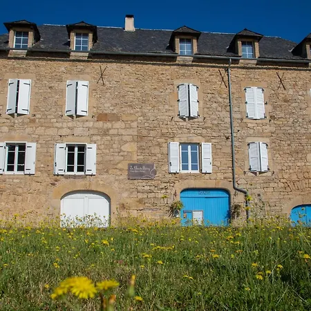 Le Clos Du Barry Bed & Breakfast Sévérac-lʼÉglise
