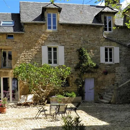 Le Clos Du Barry 3* Sévérac-lʼÉglise