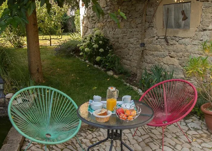 Le Clos Du Barry Bed & Breakfast 3*
