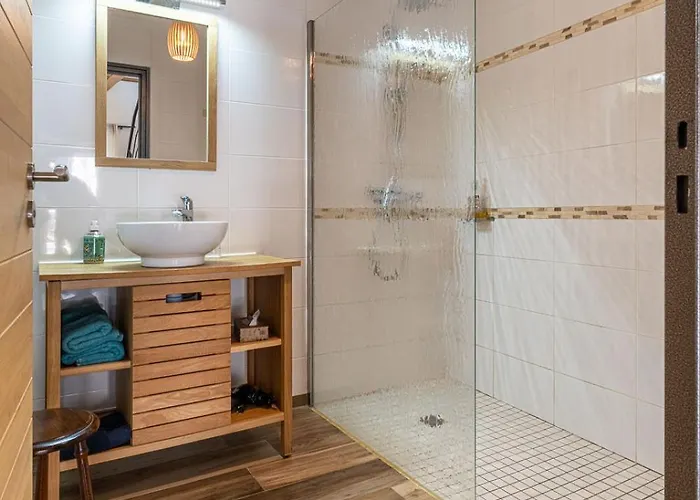 Le Clos Du Barry Bed & Breakfast