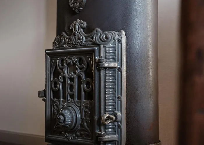 Le Clos Du Barry Bed & Breakfast