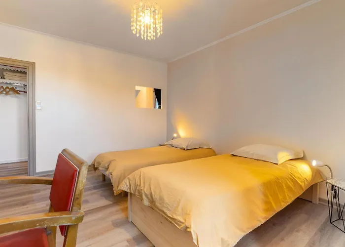 Le Clos Du Barry Bed & Breakfast