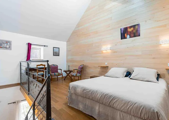 Le Clos Du Barry Sévérac-lʼÉglise