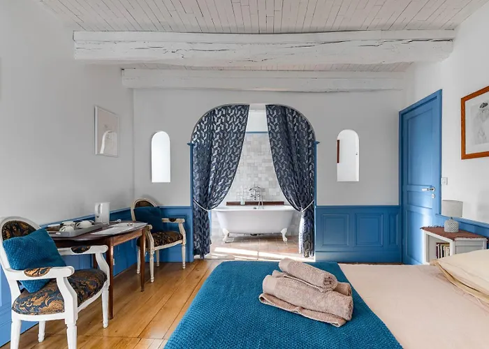 Le Clos Du Barry Bed & Breakfast Sévérac-lʼÉglise