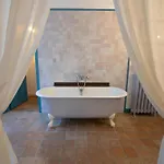 Le Clos Du Barry 3*