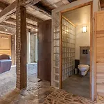Le Clos Du Barry Bed & Breakfast 3*