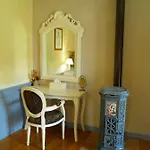 Bed & Breakfast Le Clos Du Barry 3*
