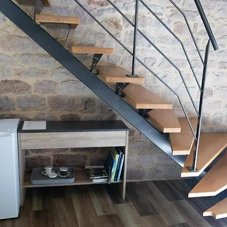 Le Clos Du Barry Alojamento de Acomodação e Pequeno-almoço Sévérac-lʼÉglise