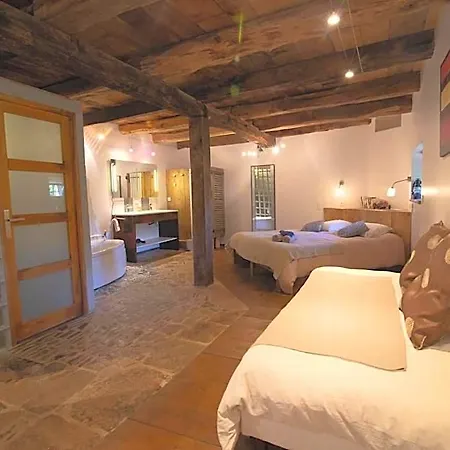 Le Clos Du Barry Frühstückspension 3*