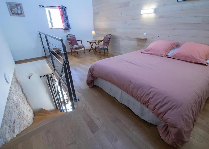 Alojamento de Acomodação e Pequeno-almoço Le Clos Du Barry