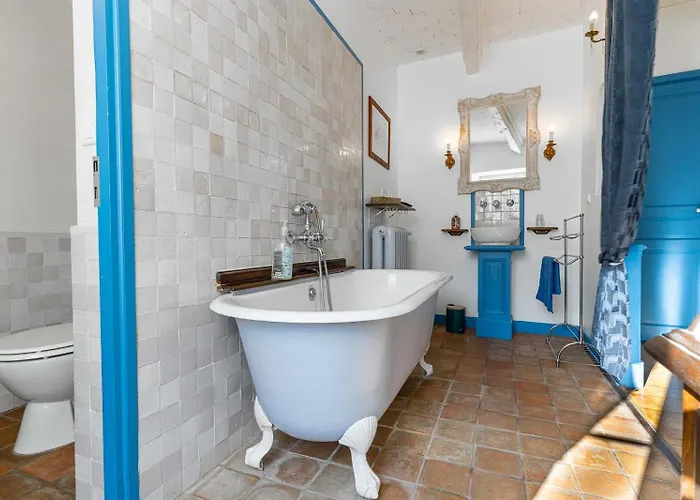 Alojamento de Acomodação e Pequeno-almoço Le Clos Du Barry Sévérac-lʼÉglise