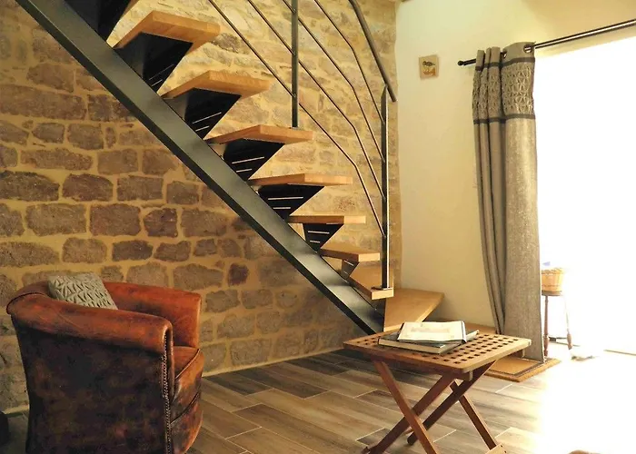 Le Clos Du Barry 3* Sévérac-lʼÉglise